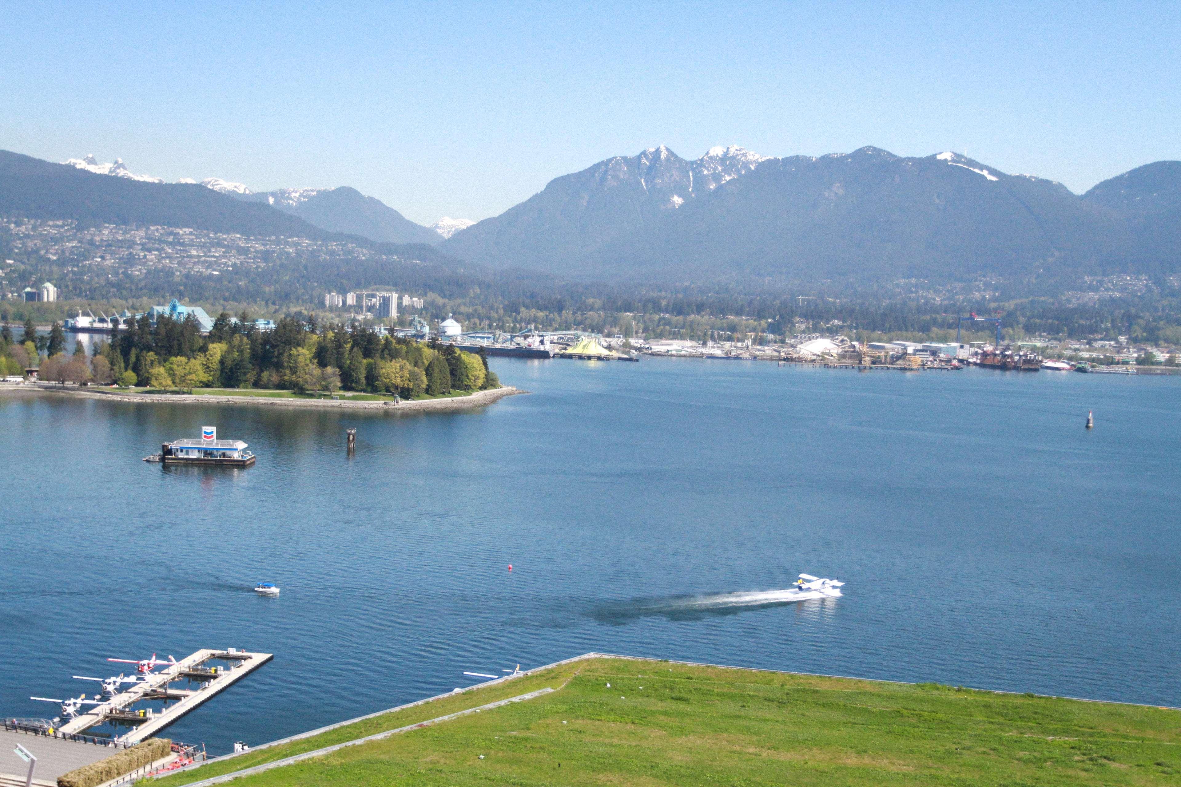 Hotel Fairmont Pacific Rim Vancouver Exterior foto